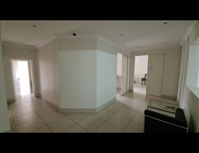 INDUSTRIAL PROPERTY TO RENT IN HALFWAY HOUSE